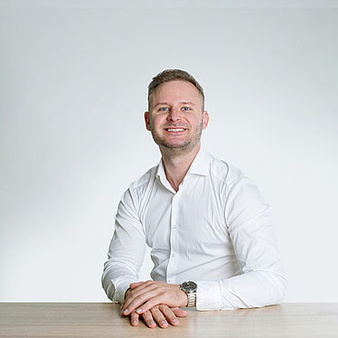 Dennis Kaspers | OPTINVEST